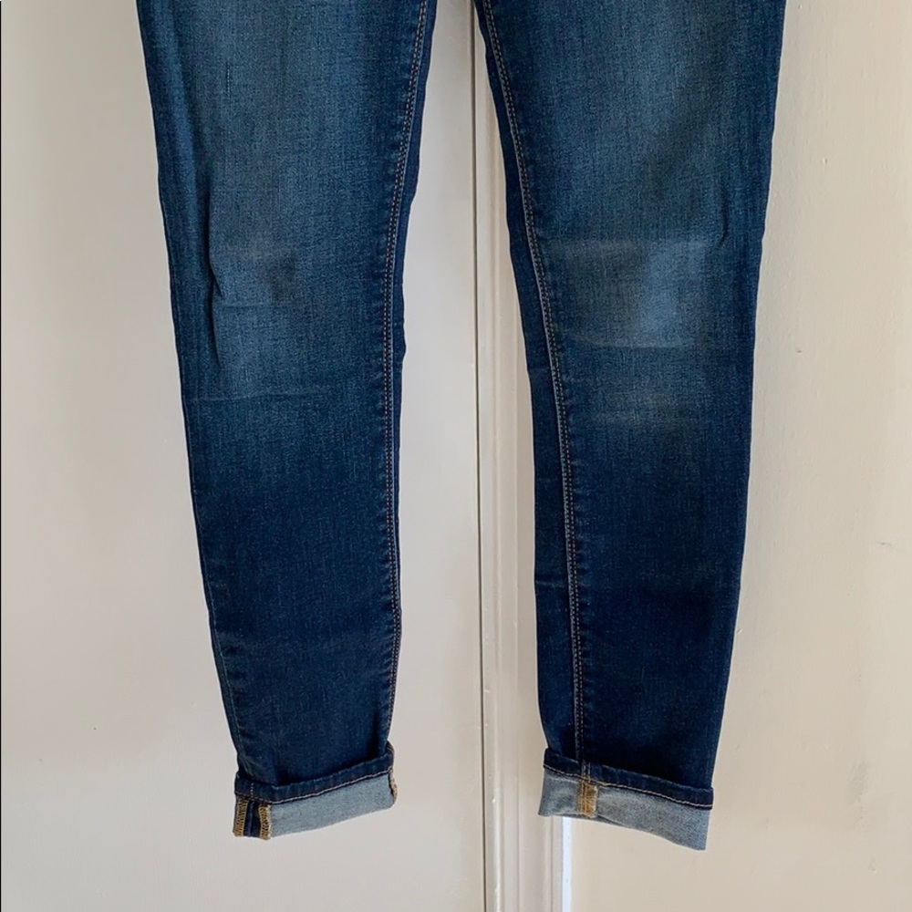 Jeans - Picture 3 of 4